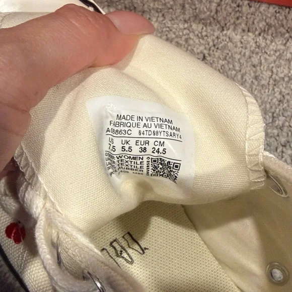 BNIB cherry high top converse. - Picture 3 of 4